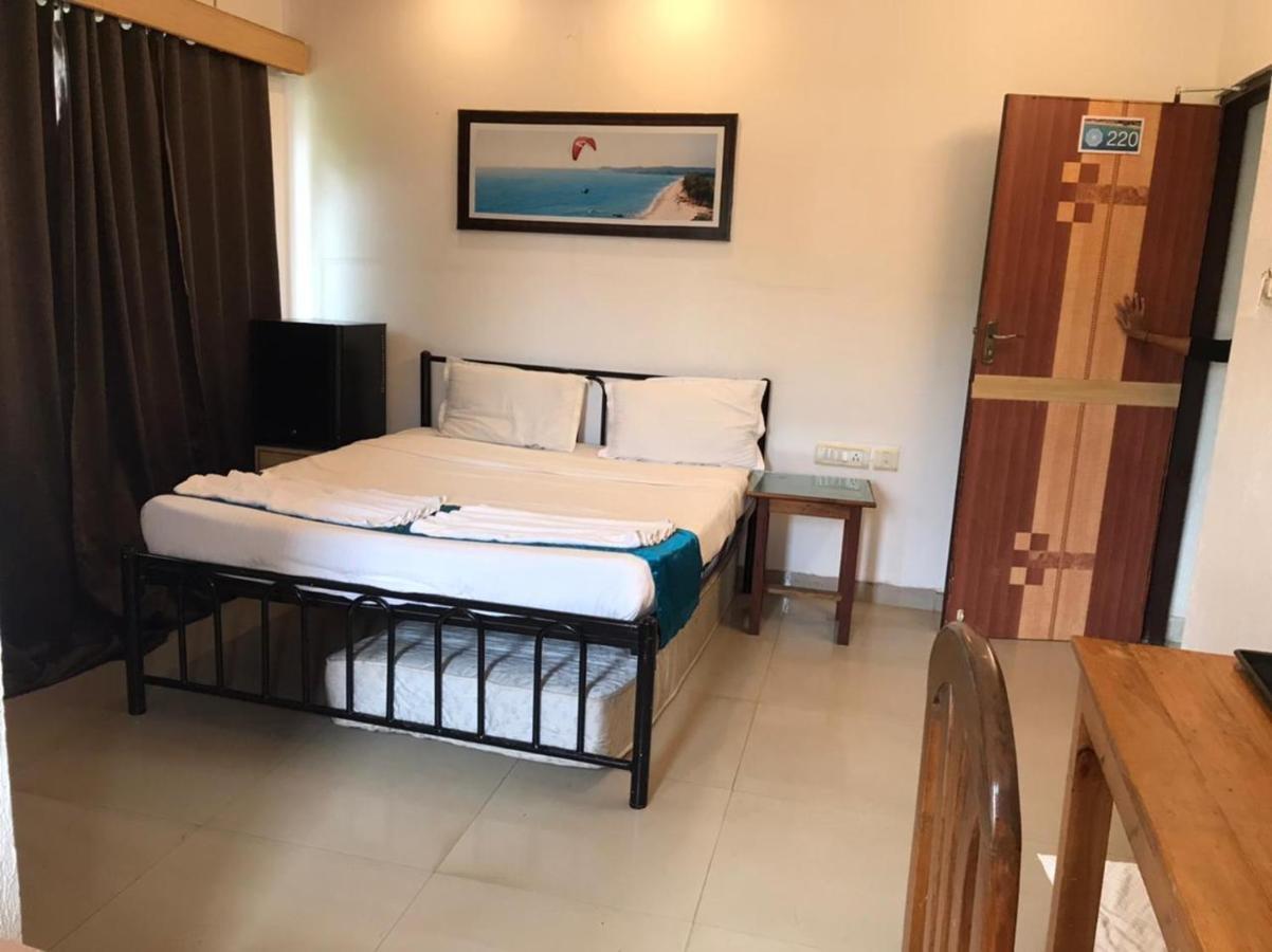 All Seasons Beach Classic Calangute Exterior photo